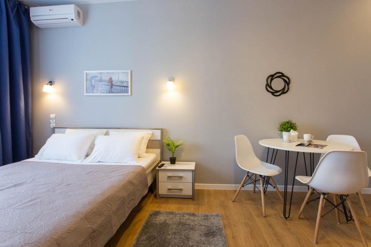 חארקיב New Studio, Metro Yaroslava Mudroho And Universytet - Chernyshevska Str 95-3 מראה חיצוני תמונה